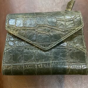 Small green woman’s wallet. Never used